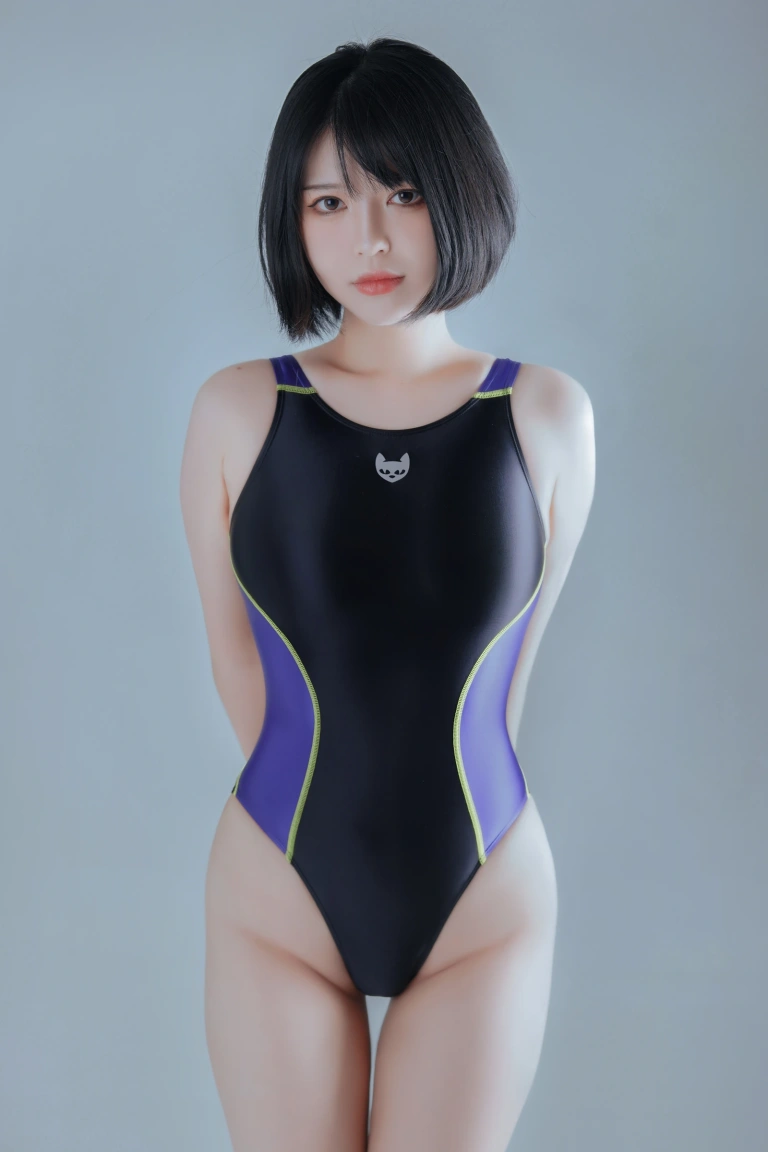 半半子 BANBANKO《竞泳》写真图集 36P｜在线预览与图包下载