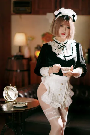 半半子 BANBANKO《来一份下午茶吧》写真图集 77P+2V｜在线预览与图包下载