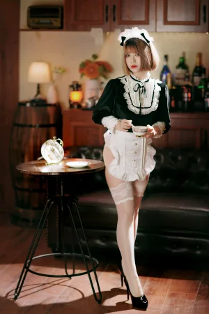 半半子 BANBANKO《来一份下午茶吧》写真图集 77P+2V｜在线预览与图包下载