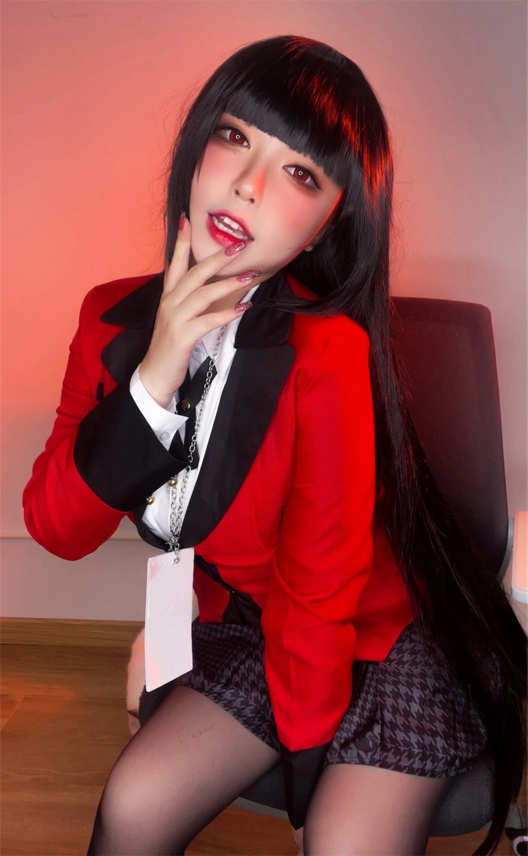半半子 BANBANKO《夢子》写真图集 48P｜在线预览与图包下载