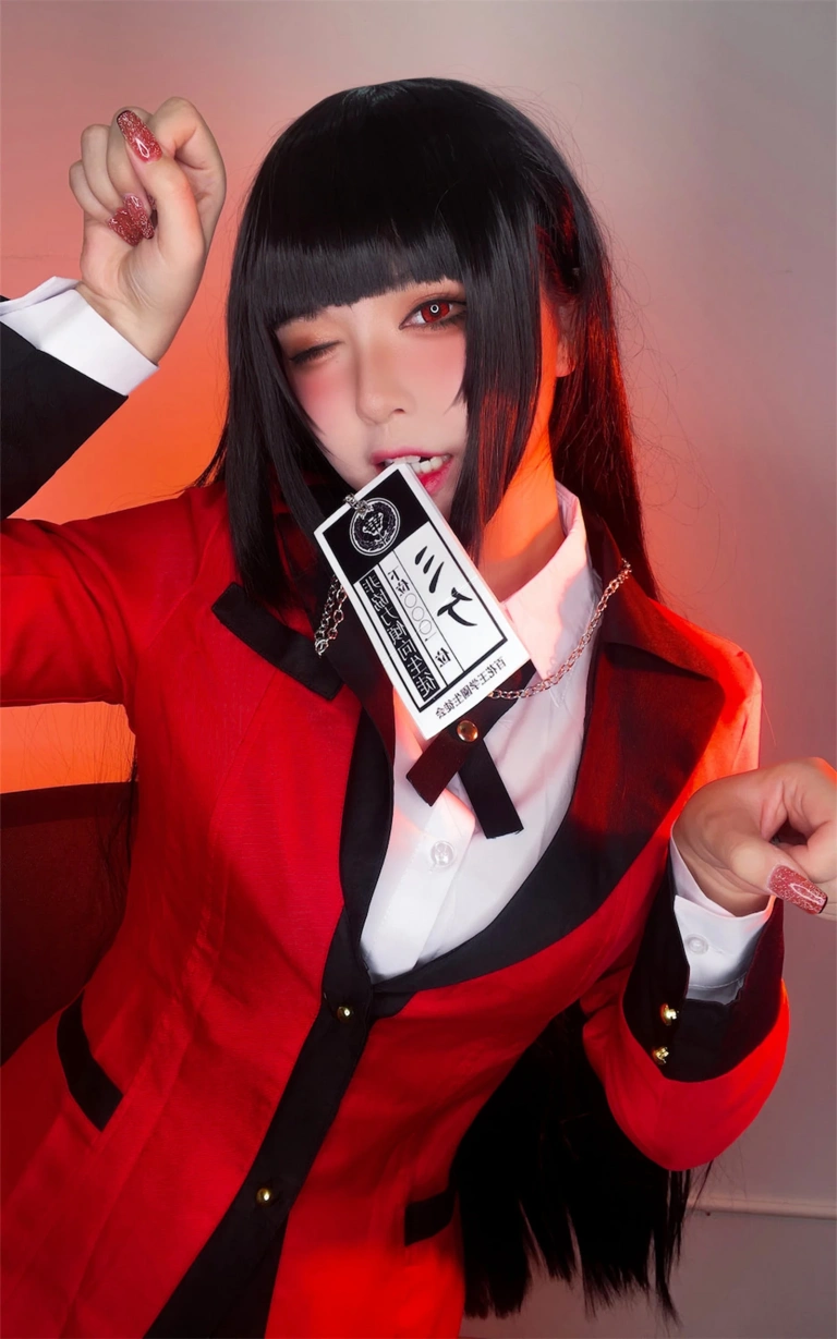 半半子 BANBANKO《夢子》写真图集 48P｜在线预览与图包下载