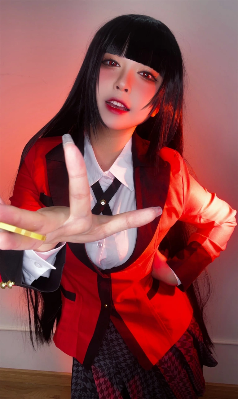 半半子 BANBANKO《夢子》写真图集 48P｜在线预览与图包下载