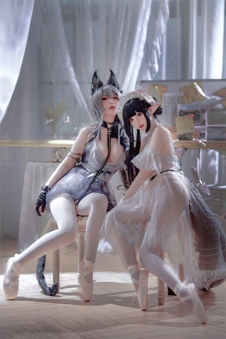 半半子 BANBANKO《Arknights 黑x森蚺バレエ（&面饼仙儿）》写真图集 56P｜在线预览与图包下载