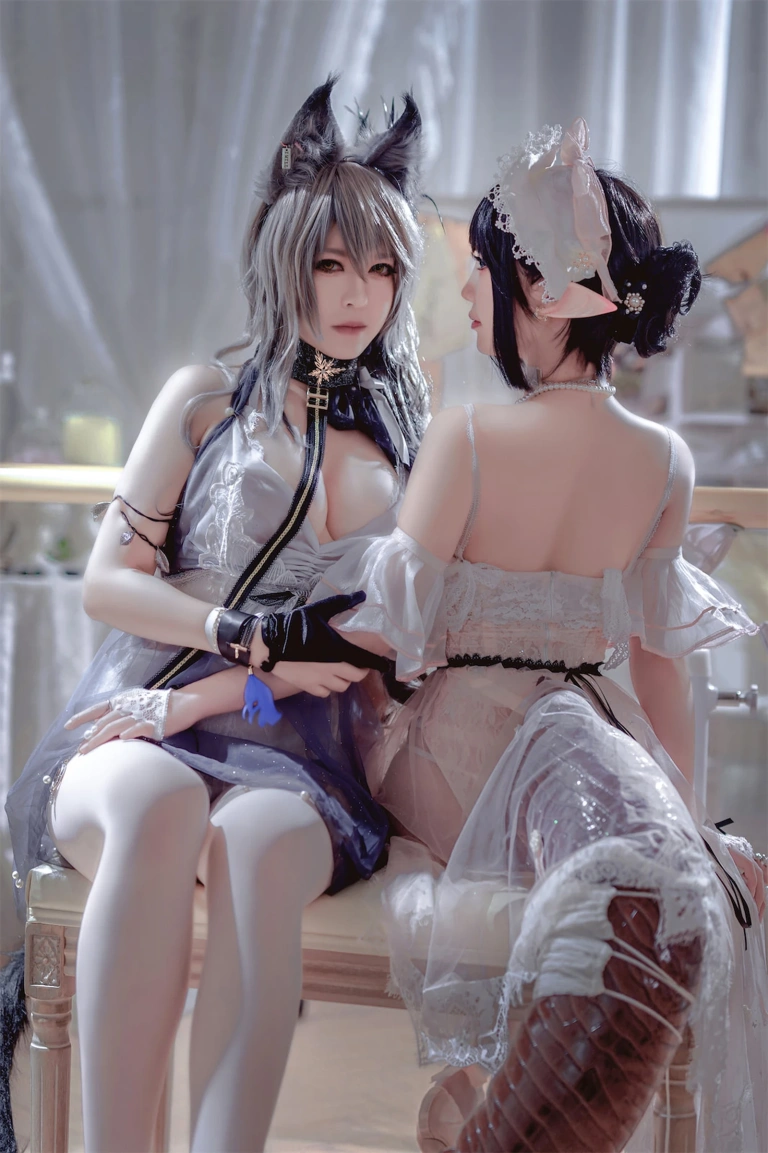 半半子 BANBANKO《Arknights 黑x森蚺バレエ（&面饼仙儿）》写真图集 56P｜在线预览与图包下载