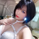 半半子 BANBANKO《純白》写真图集 45P+1V｜在线预览与图包下载
