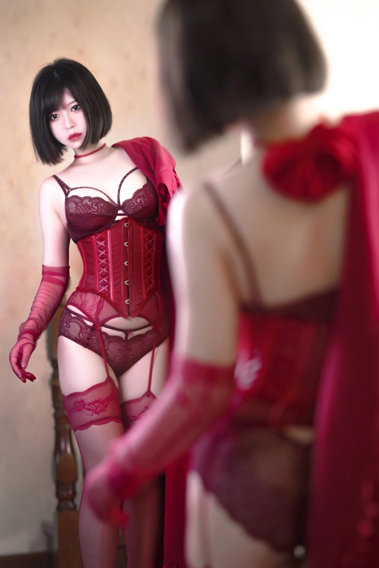半半子 BANBANKO《RED 赤紅 Vol.03》写真图集 57P｜在线预览与图包下载
