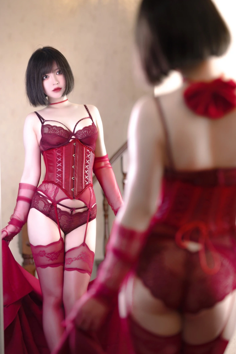 半半子 BANBANKO《RED 赤紅 Vol.03》写真图集 57P｜在线预览与图包下载