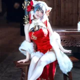 半半子 BANBANKO《柴郡中华娘旗袍》写真图集 45P+2V｜在线预览与图包下载