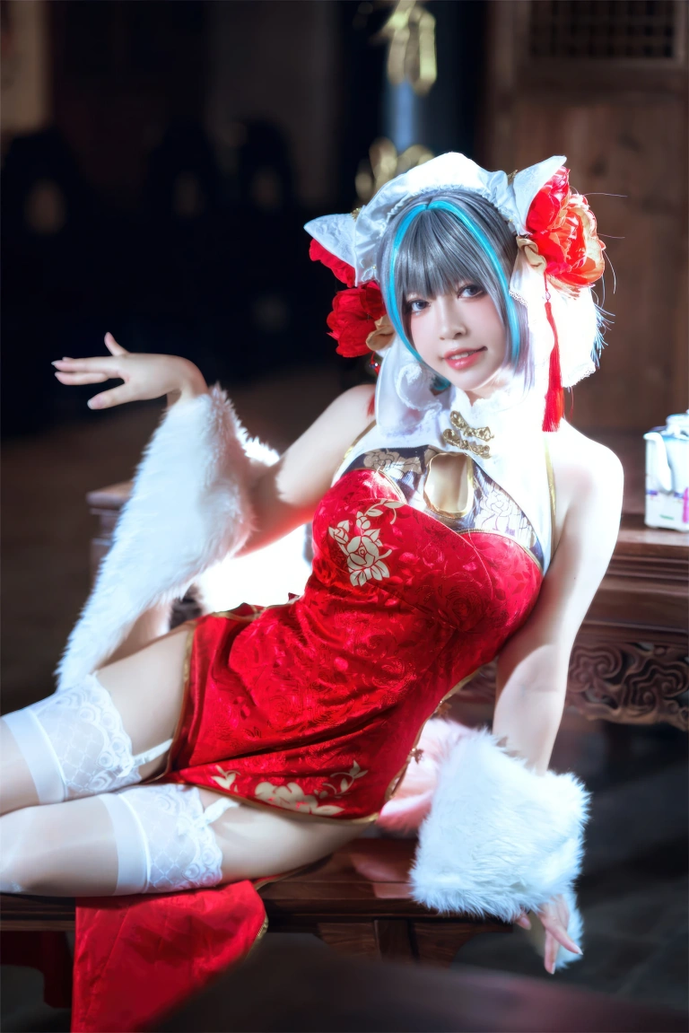 半半子 BANBANKO《柴郡中华娘旗袍》写真图集 45P+2V｜在线预览与图包下载