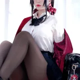半半子 BANBANKO《大凤 风纪委员》写真图集 55P+3V｜在线预览与图包下载