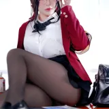 半半子 BANBANKO《大凤 风纪委员》写真图集 55P+3V｜在线预览与图包下载