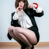 半半子 BANBANKO《OL自撮》写真图集 28P+2V｜在线预览与图包下载