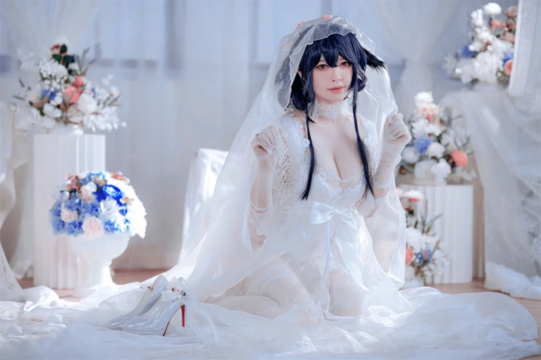 半半子 BANBANKO《吾妻花嫁》写真图集 52P+3V｜在线预览与图包下载