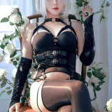 半半子 BANBANKO《Automataヨルハ二号B型 は黑》写真图集 52P｜在线预览与图包下载