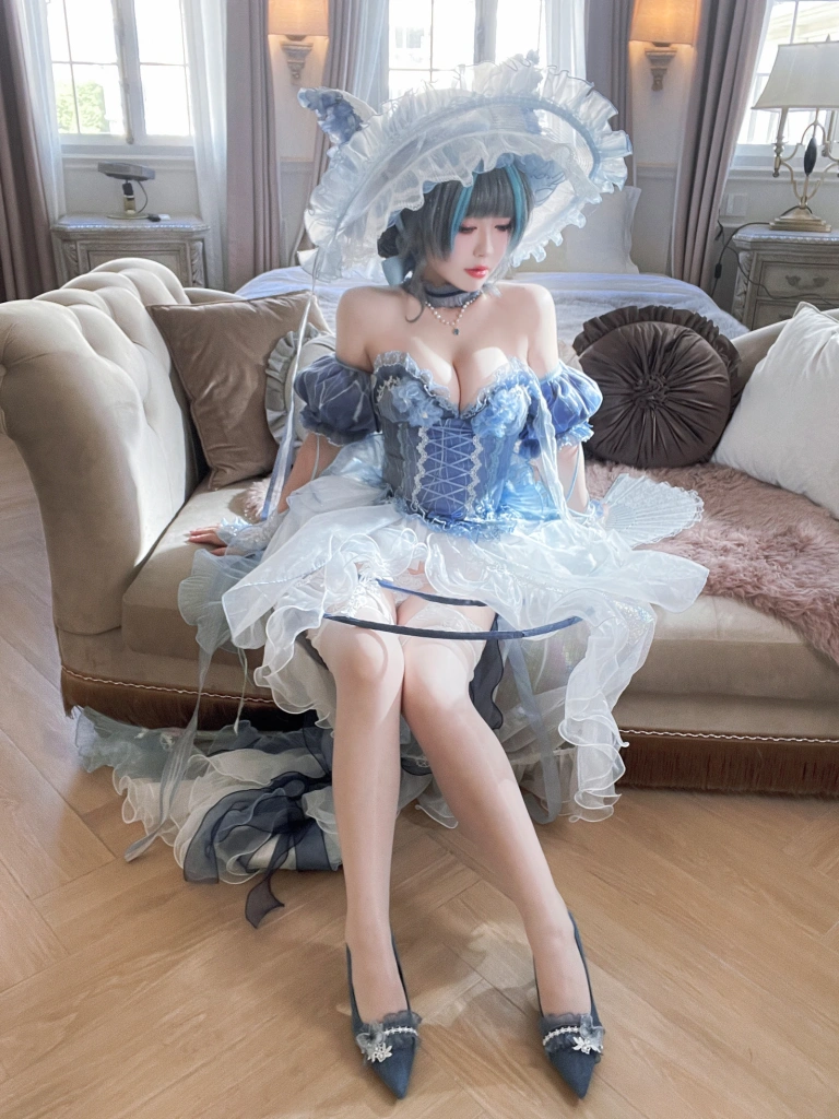 半半子 BANBANKO《チェシャー廃稿礼装》写真图集 66P+9V｜在线预览与图包下载