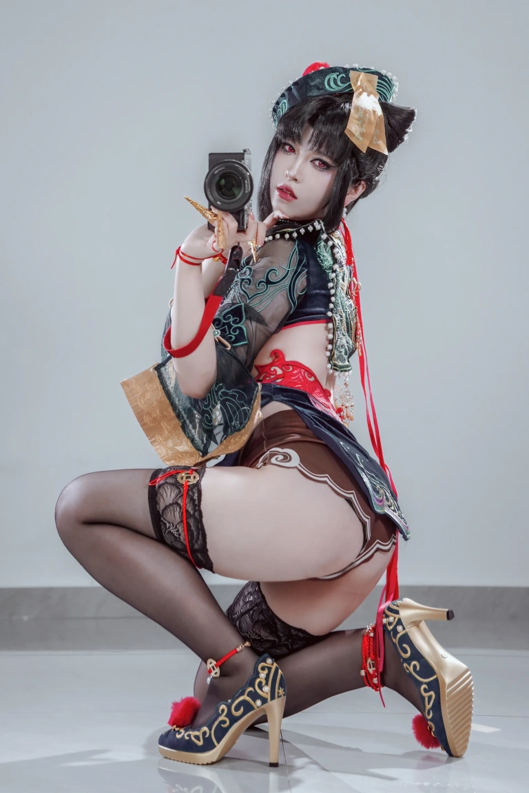 半半子 BANBANKO《玉玲珑》写真图集 24P+2V｜在线预览与图包下载