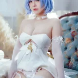 半半子 BANBANKO《恰巴耶夫 白骑兵的旋律礼服》写真图集 64P+2V｜在线预览与图包下载