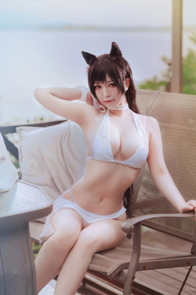 半半子 BANBANKO《碧蓝航线 爱宕泳装》写真图集 27P｜在线预览与图包下载