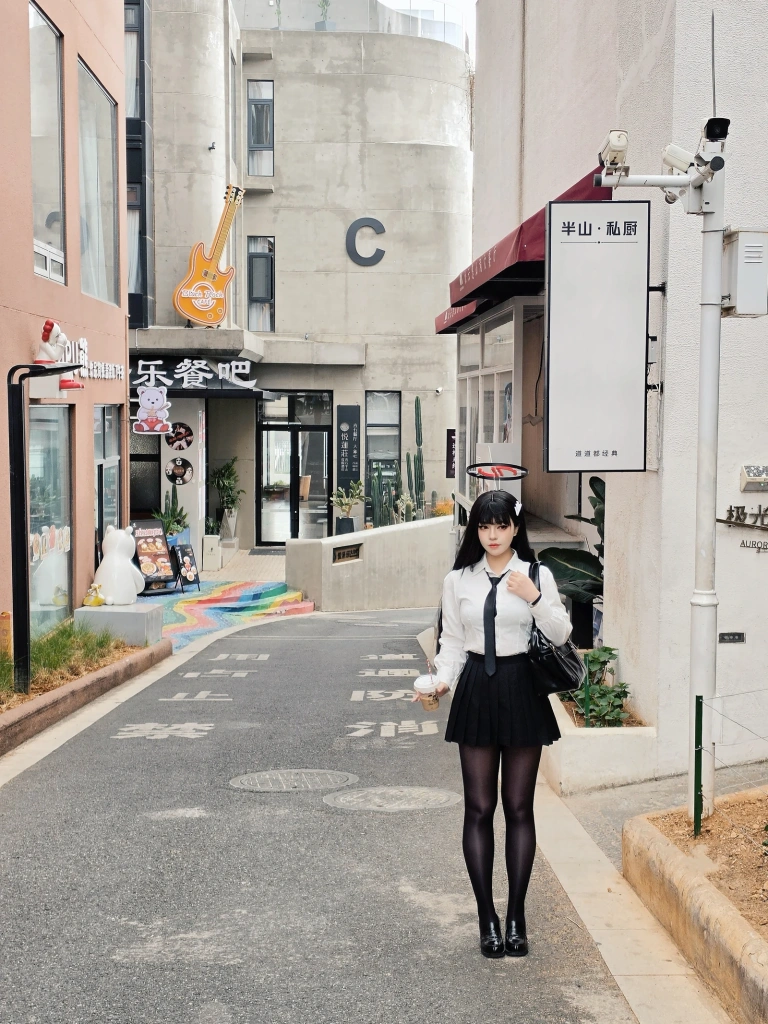 半半子 BANBANKO《蔚蓝档案 调月莉音 Vol.03 制服x競泳》写真图集 64P+5V｜在线预览与图包下载