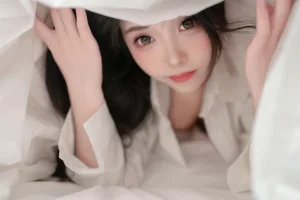 Bangni邦尼《男友衬衫》写真图集 99P｜在线预览与图包下载