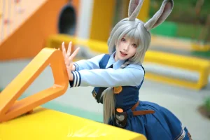 Bangni邦尼《兔子警官》写真图集 72P+8V｜在线预览与图包下载