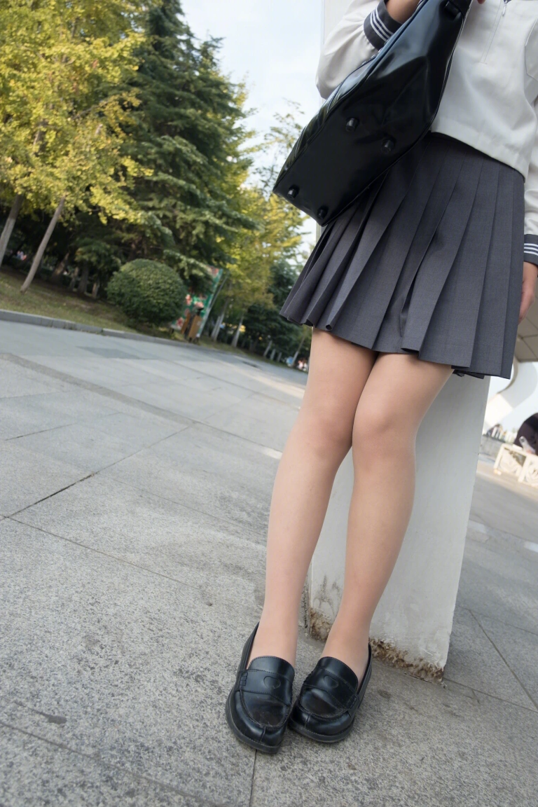 森萝财团《BETA-009》写真图集 44P｜在线预览与图包下载