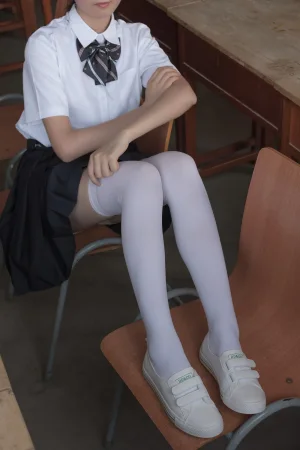 森萝财团《BETA-022》写真图集 66P｜在线预览与图包下载