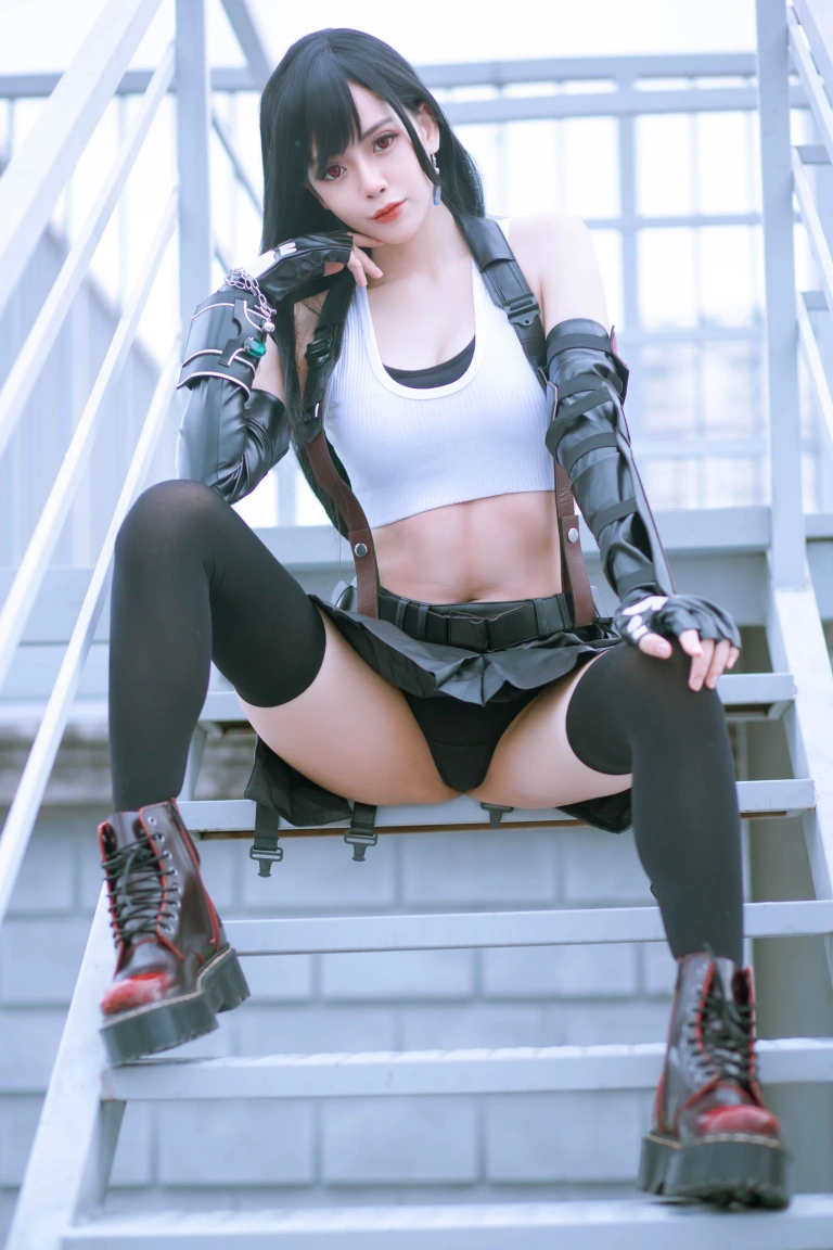 Byoru《Tifa》写真图集 30P｜在线预览与图包下载