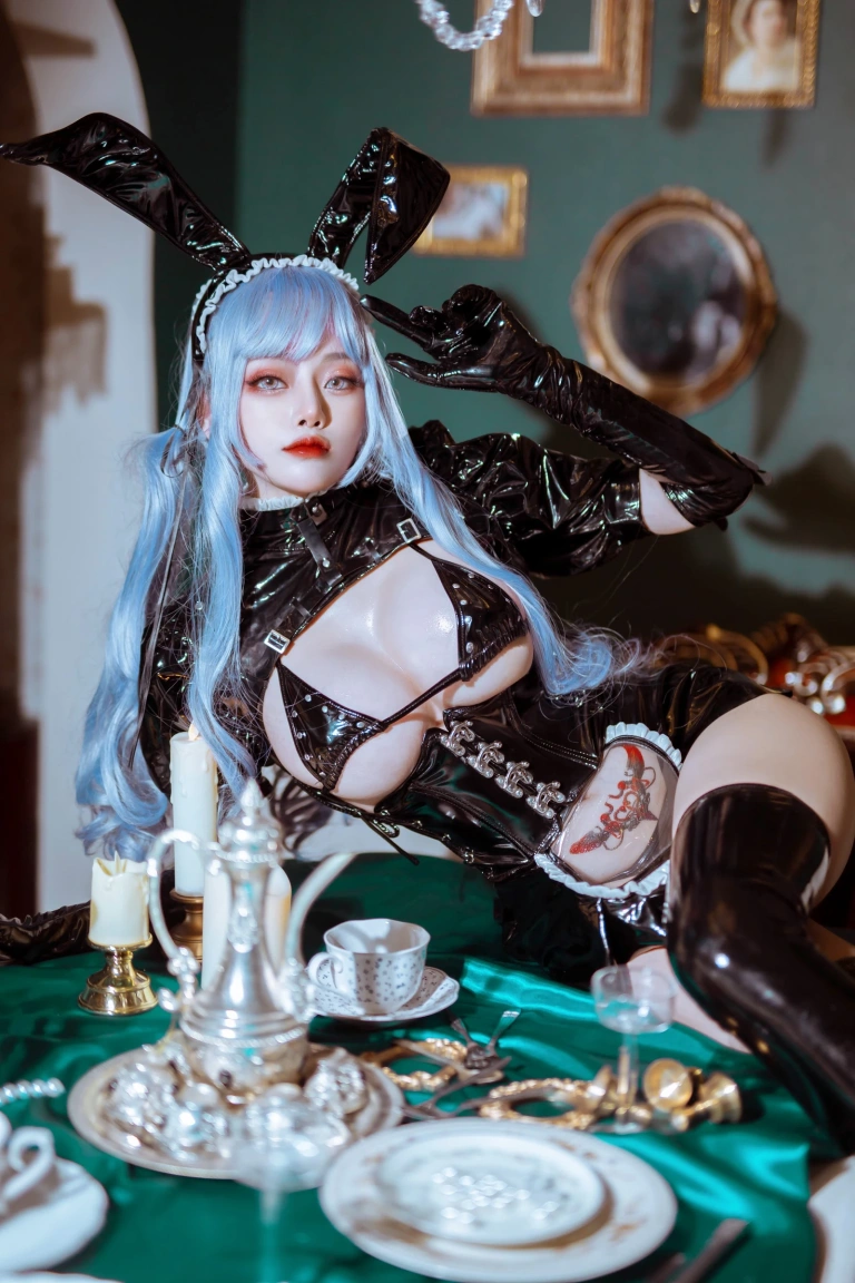 Byoru《Bunny Maid》写真图集 25P｜在线预览与图包下载