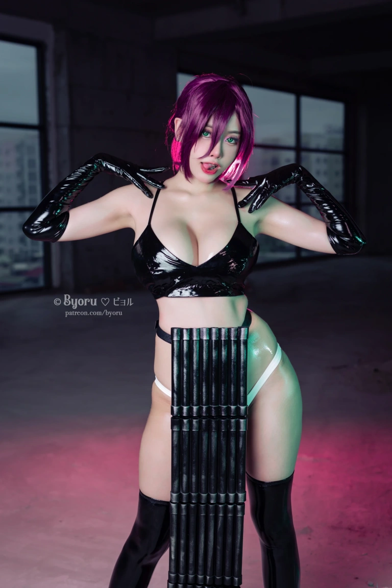 Byoru《Bomb Devil》写真图集 38P｜在线预览与图包下载