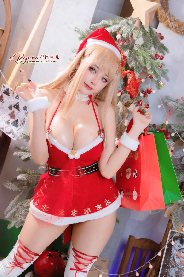 Byoru《Emma NIKKE》写真图集 46P+1V｜在线预览与图包下载