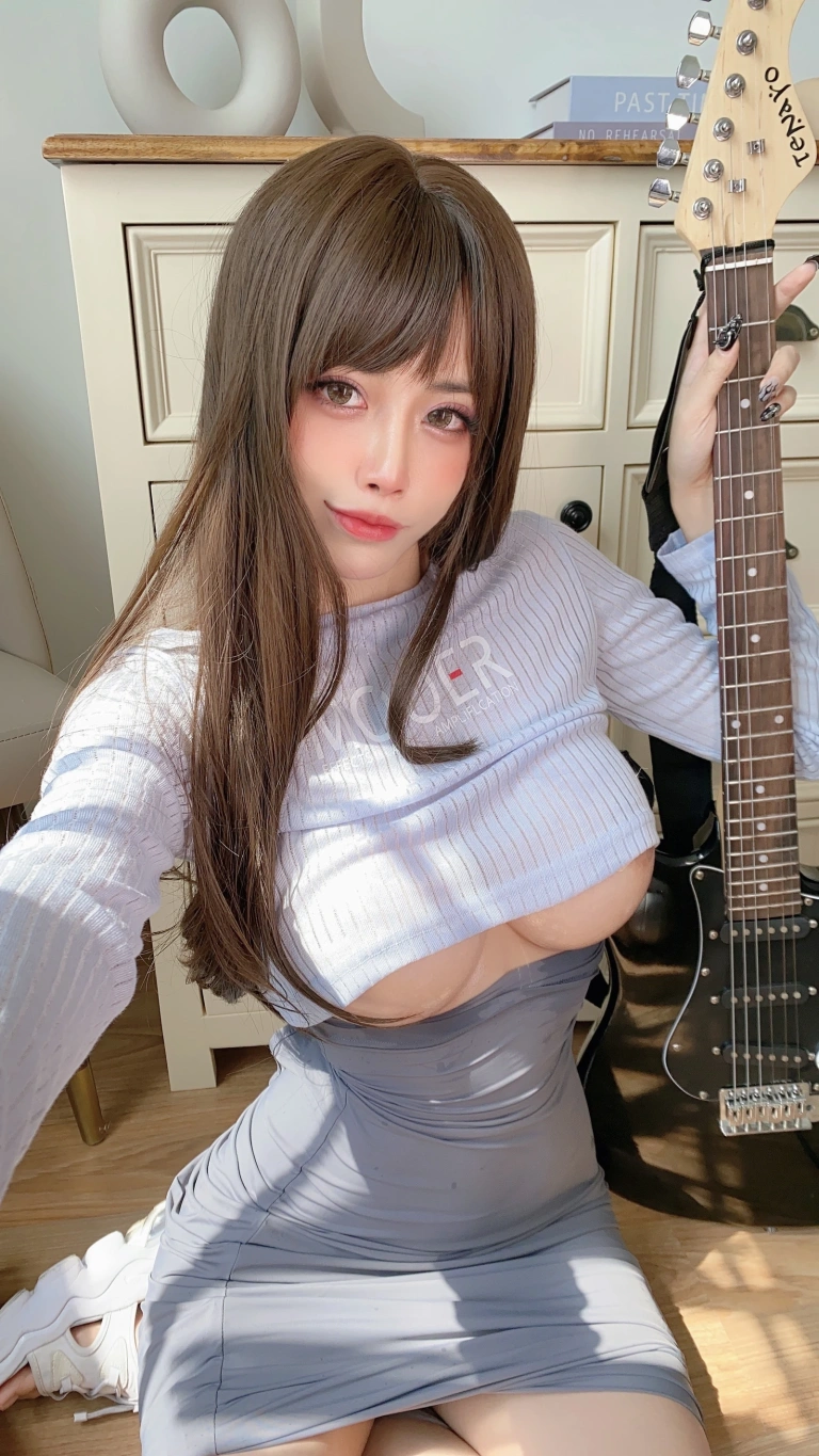 Byoru《Guitar Sister》写真图集 55P+7V｜在线预览与图包下载