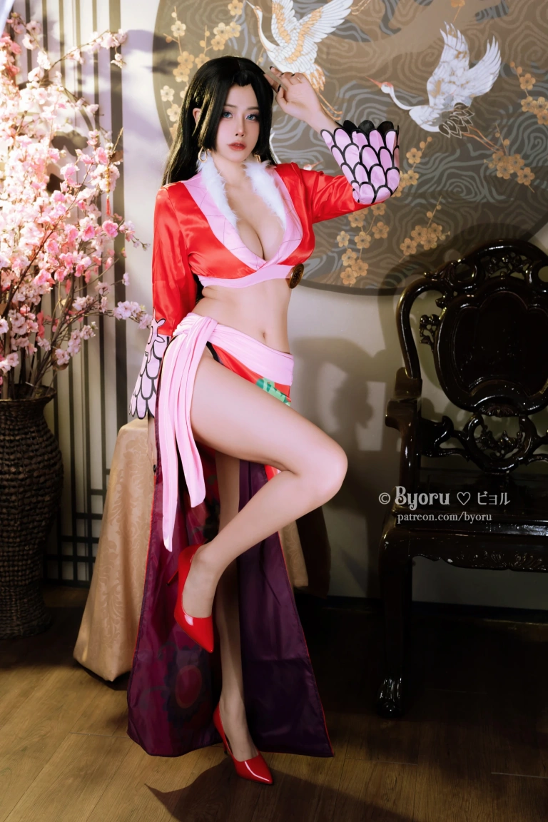 Byoru《Boa Hancock》写真图集 30P｜在线预览与图包下载