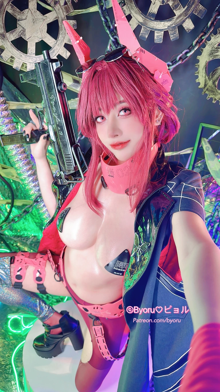 Byoru《Kafka Cyberpink》写真图集 41P+10V｜在线预览与图包下载