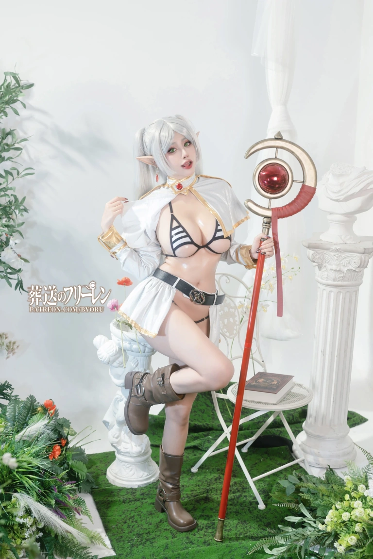 Byoru《Frieren》写真图集 45P+9V｜在线预览与图包下载