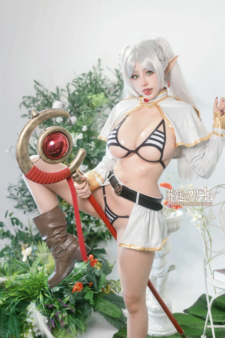 Byoru《Frieren》写真图集 45P+9V｜在线预览与图包下载