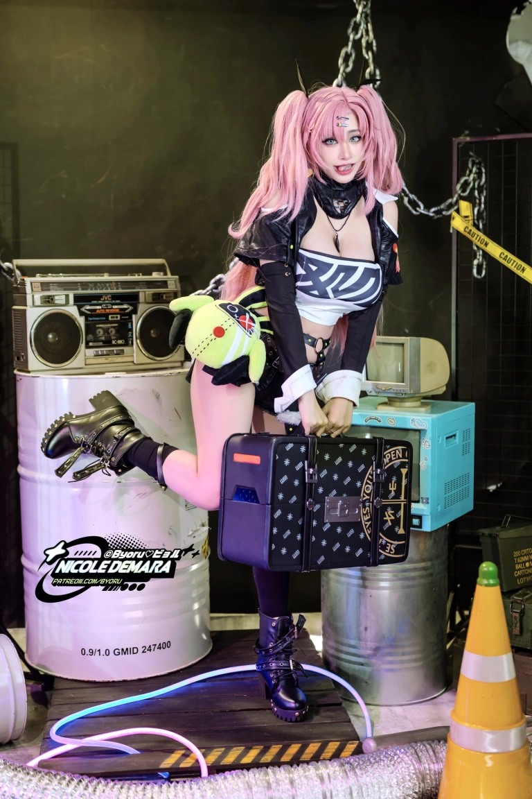 Byoru《Nicole Demara》写真图集 58P+15V｜在线预览与图包下载