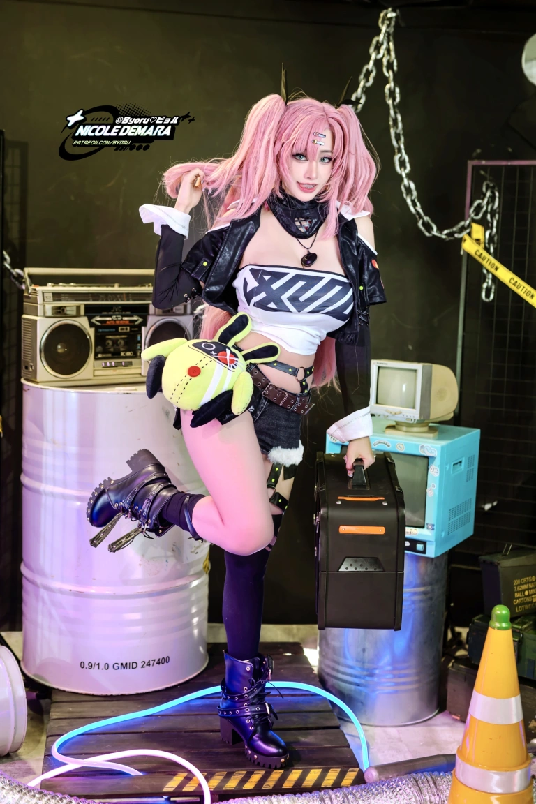 Byoru《Nicole Demara》写真图集 58P+15V｜在线预览与图包下载