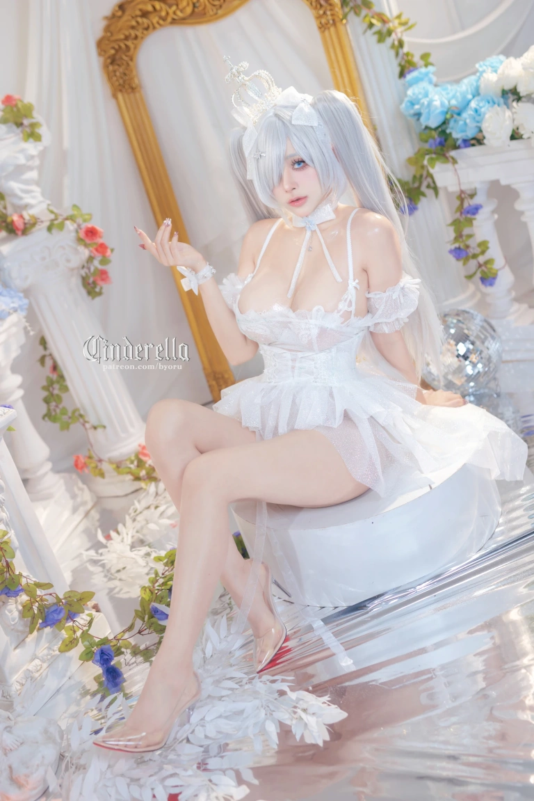 Byoru《Cinderella》写真图集 63P+21V｜在线预览与图包下载
