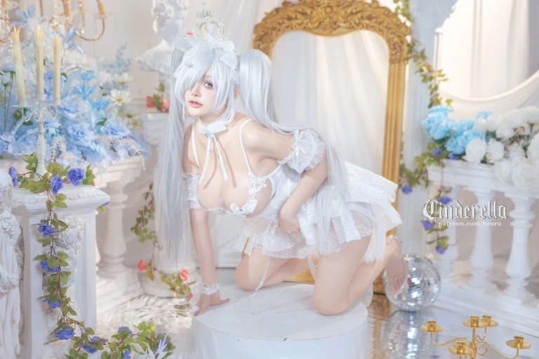 Byoru《Cinderella》写真图集 63P+21V｜在线预览与图包下载