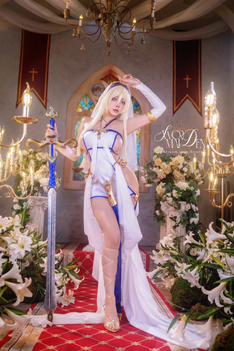 Byoru《Sword Maiden》写真图集 77P+25V｜在线预览与图包下载