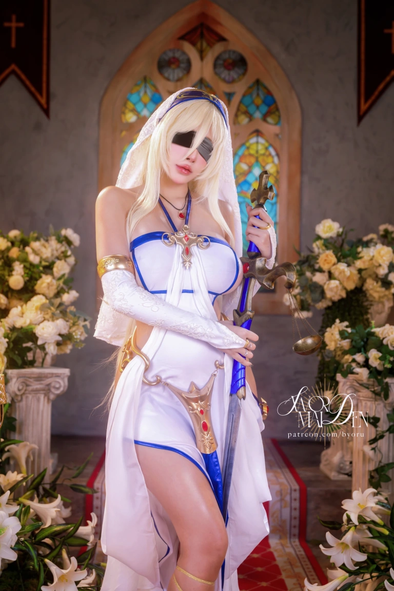 Byoru《Sword Maiden》写真图集 77P+25V｜在线预览与图包下载