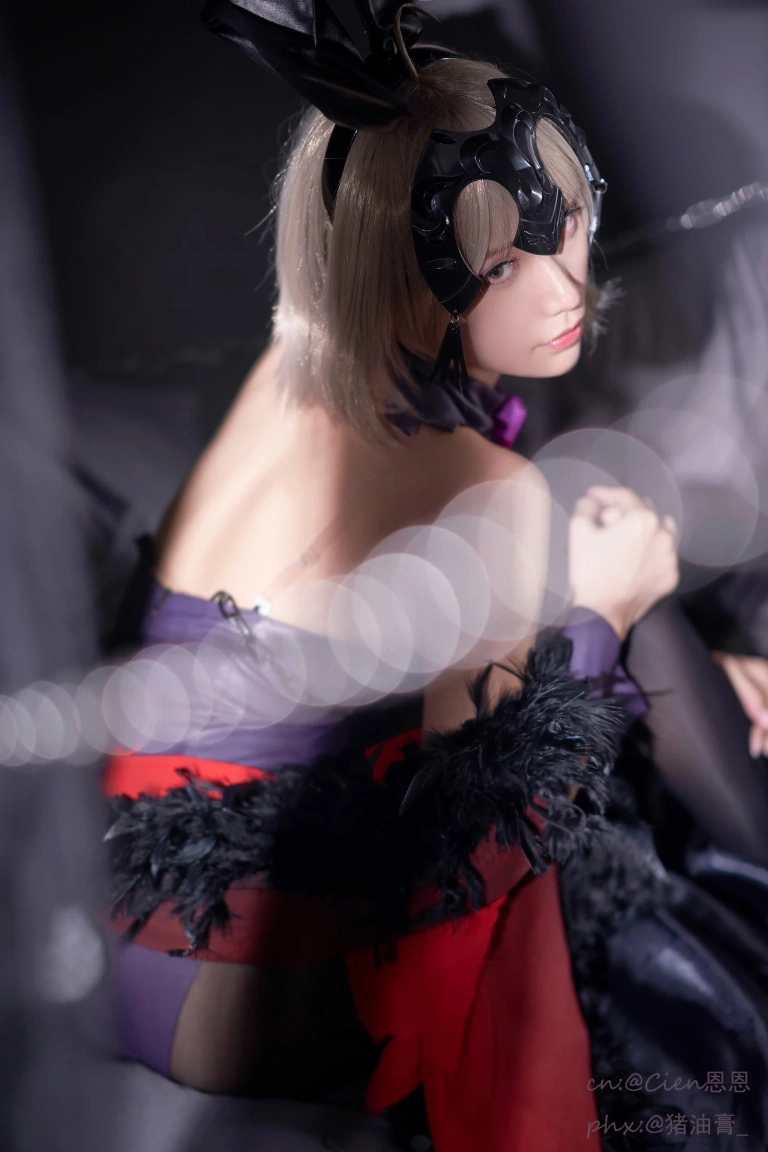 Cien恩恩《黑贞兔女郎》写真图集 17P｜在线预览与图包下载