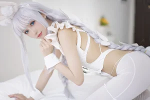 coser衣衣《恶毒兔女郎》写真图集 39P+4V｜在线预览与图包下载