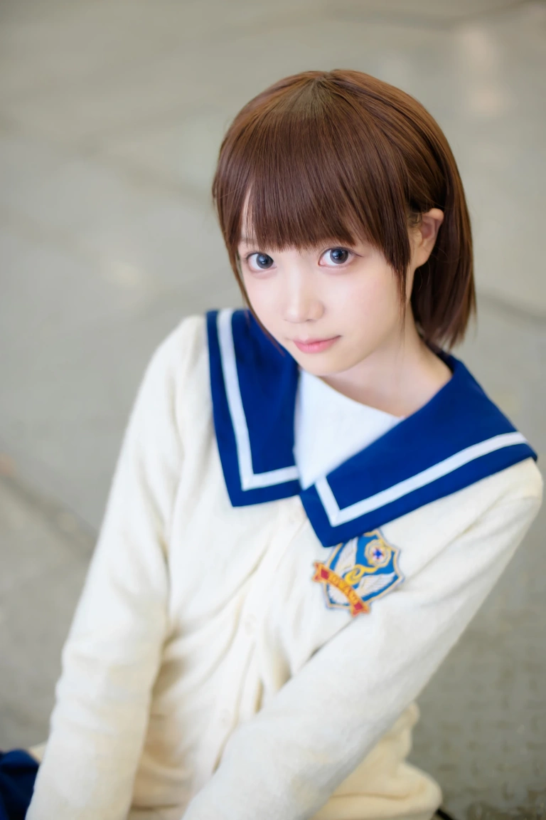 森萝财团《FREE-004》写真图集 24P｜在线预览与图包下载