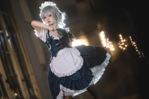 花柒Hana《星雨咲夜女仆》写真图集 9P｜在线预览与图包下载