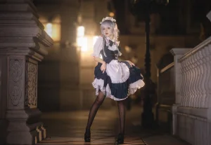 花柒Hana《星雨咲夜女仆》写真图集 9P｜在线预览与图包下载