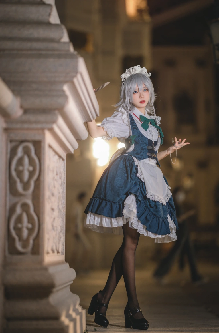 花柒Hana《星雨咲夜女仆》写真图集 9P｜在线预览与图包下载