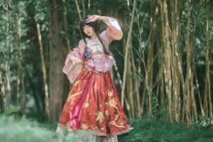 花柒Hana《蓬莱山辉夜》写真图集 11P｜在线预览与图包下载