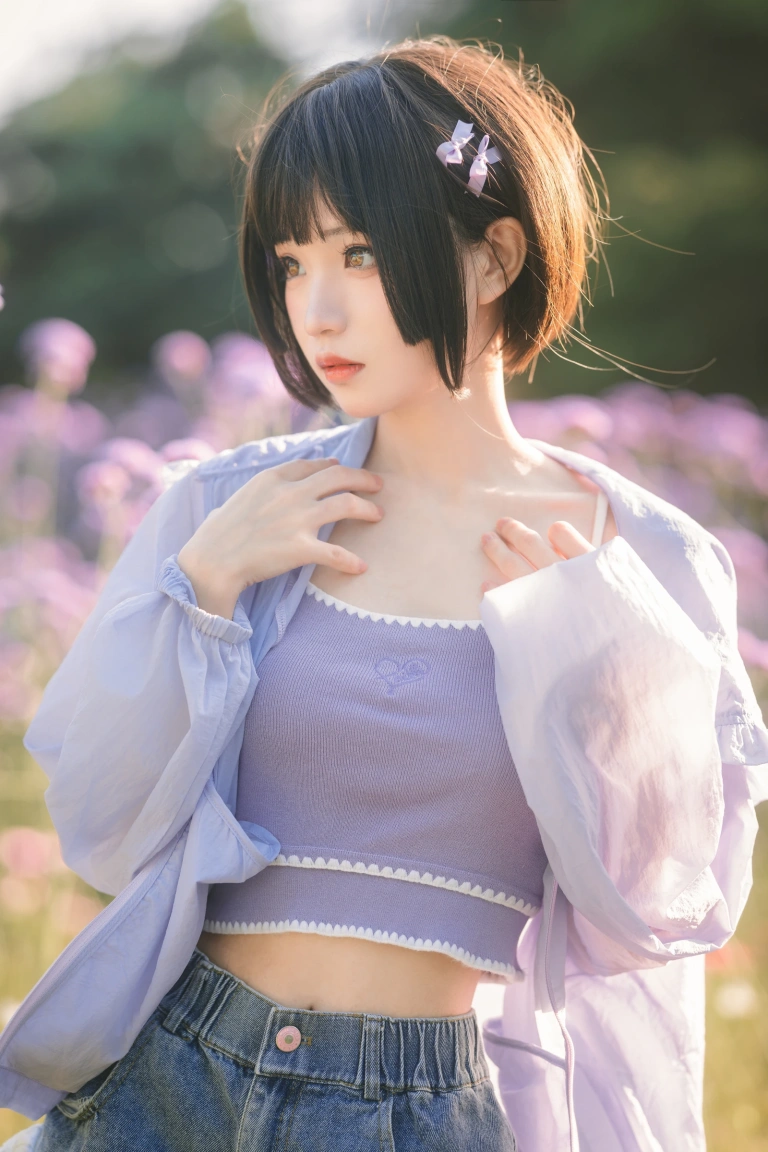 花柒Hana《马鞭草》写真图集 15P｜在线预览与图包下载